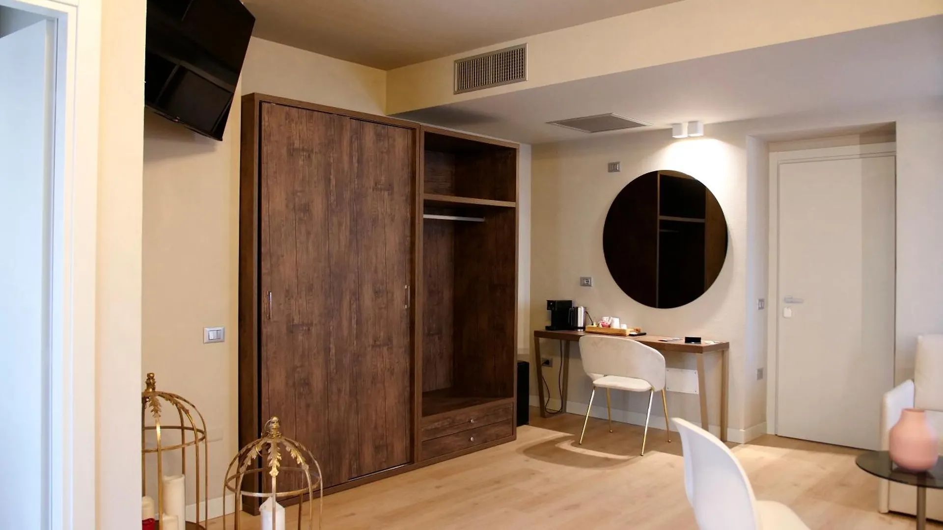 Hotel Battisti 31 Brescia 3*,